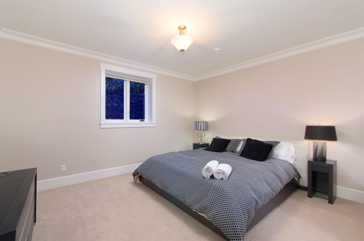 Photo 29 at 460 Westholme Road, West Bay, West Vancouver