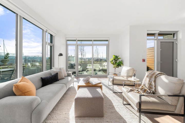 Photo 1 at 110 - 755 Harbourside Drive, Harbourside, North Vancouver