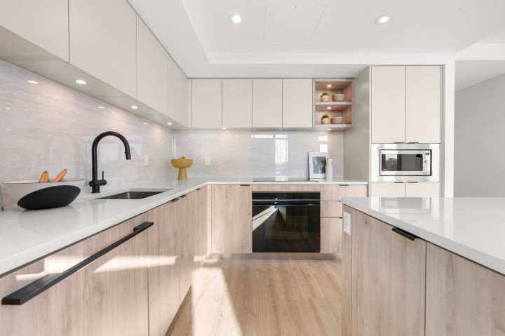 Photo 9 at 110 - 755 Harbourside Drive, Harbourside, North Vancouver