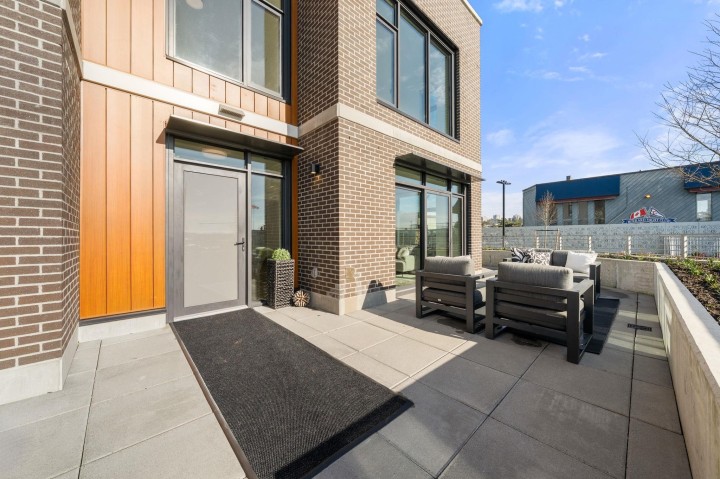 Photo 18 at 110 - 755 Harbourside Drive, Harbourside, North Vancouver