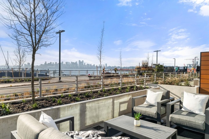 Photo 19 at 110 - 755 Harbourside Drive, Harbourside, North Vancouver