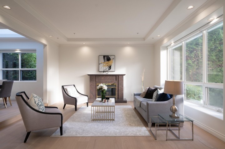 Photo 2 at 3565 W 29th Avenue, Dunbar, Vancouver West