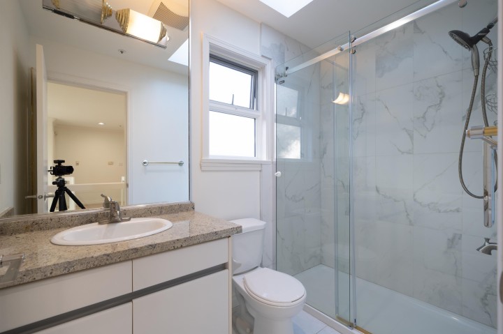 Photo 19 at 3565 W 29th Avenue, Dunbar, Vancouver West