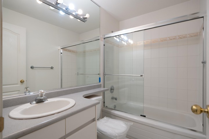 Photo 21 at 3565 W 29th Avenue, Dunbar, Vancouver West