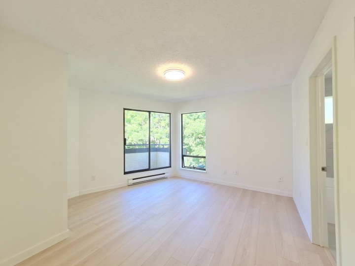 Photo 9 at 301 - 8645 Osler Street, Marpole, Vancouver West