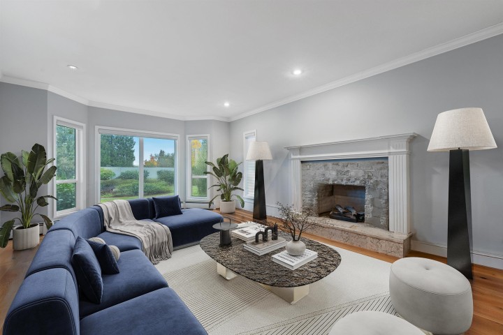 Photo 2 at 4053 W 38th Avenue, Dunbar, Vancouver West