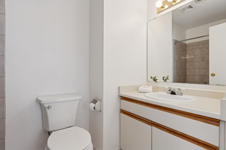 Photo 18 at 232 E 11th Street, Central Lonsdale, North Vancouver