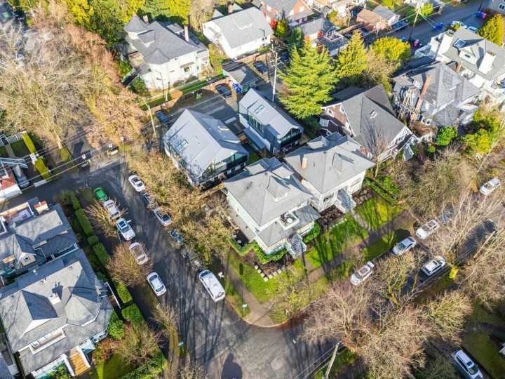 Photo 32 at 2898 Yukon Street, Mount Pleasant VW, Vancouver West