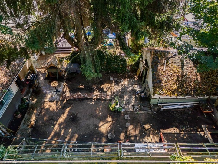 Photo 6 at 970 W 64th Avenue, Marpole, Vancouver West