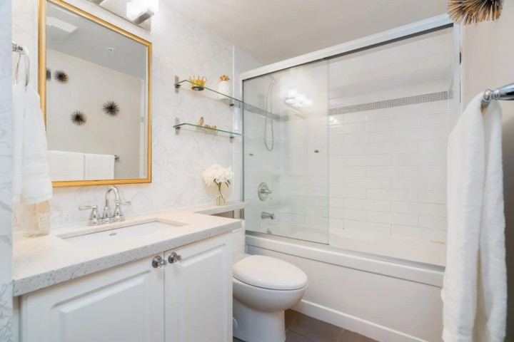 Photo 18 at 505 - 488 Helmcken Street, Yaletown, Vancouver West