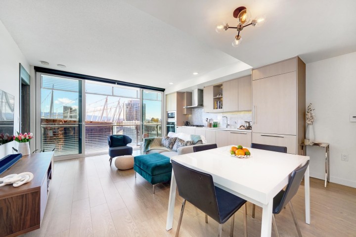 Photo 25 at 2006 - 89 Nelson Street, Yaletown, Vancouver West