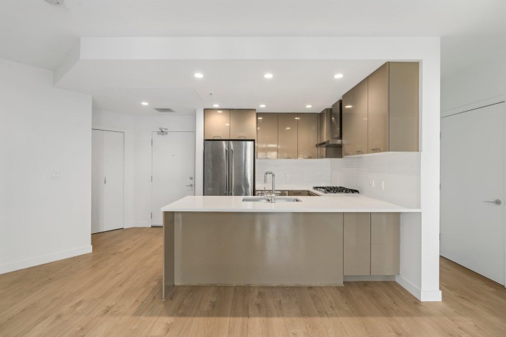 Photo 5 at #410 - 3581 Ross Drive, University VW, Vancouver West