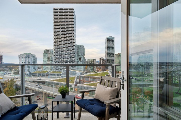 Photo 25 at 1705 - 550 Pacific Street, Yaletown, Vancouver West