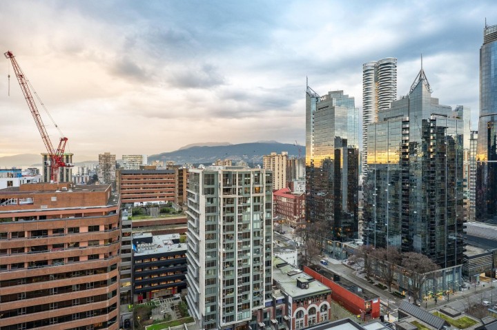 Photo 10 at 2602 - 1189 Howe Street, Downtown VW, Vancouver West