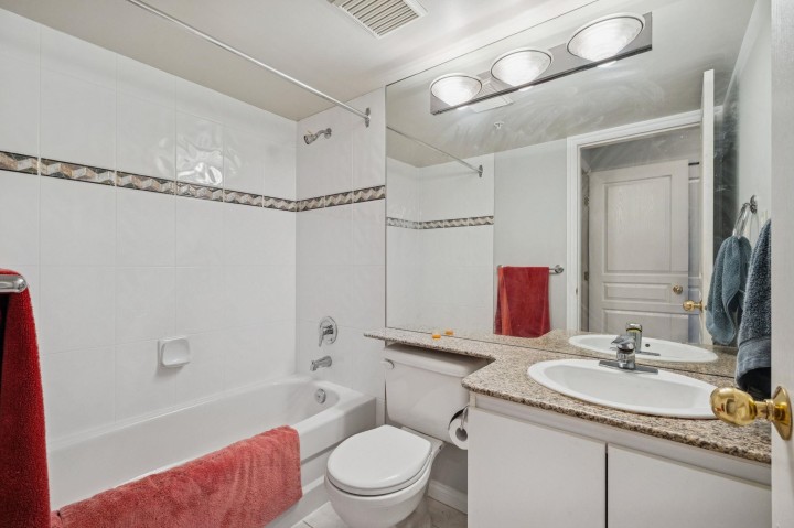 Photo 25 at 2602 - 1189 Howe Street, Downtown VW, Vancouver West