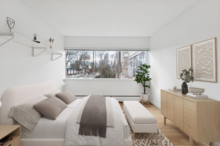 Photo 9 at 879 Westview Crescent, Upper Lonsdale, North Vancouver