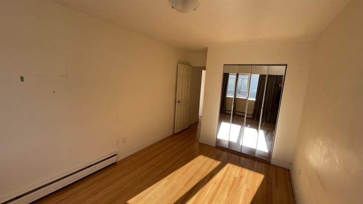 Photo 7 at 304 - 2430 Point Grey Road, Kitsilano, Vancouver West