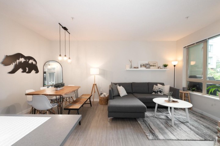 Photo 6 at 214 - 2651 Library Lane, Lynn Valley, North Vancouver