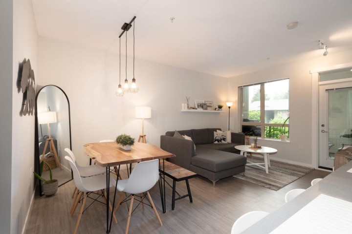 Photo 7 at 214 - 2651 Library Lane, Lynn Valley, North Vancouver