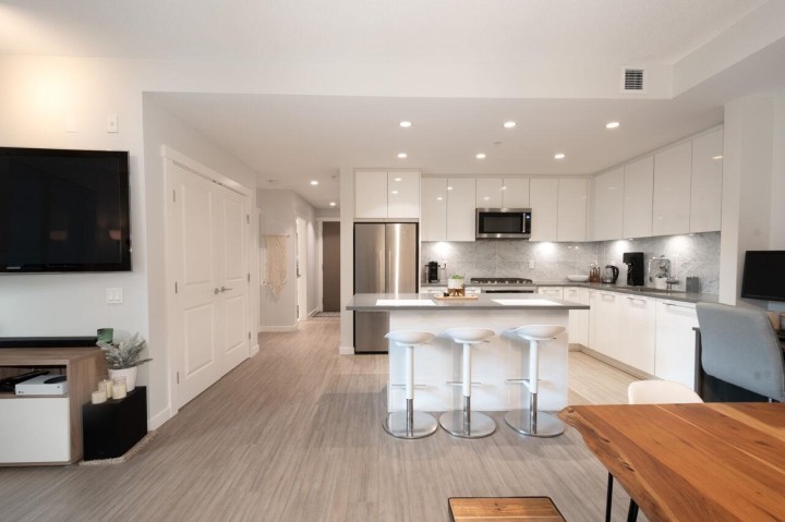 Photo 18 at 214 - 2651 Library Lane, Lynn Valley, North Vancouver