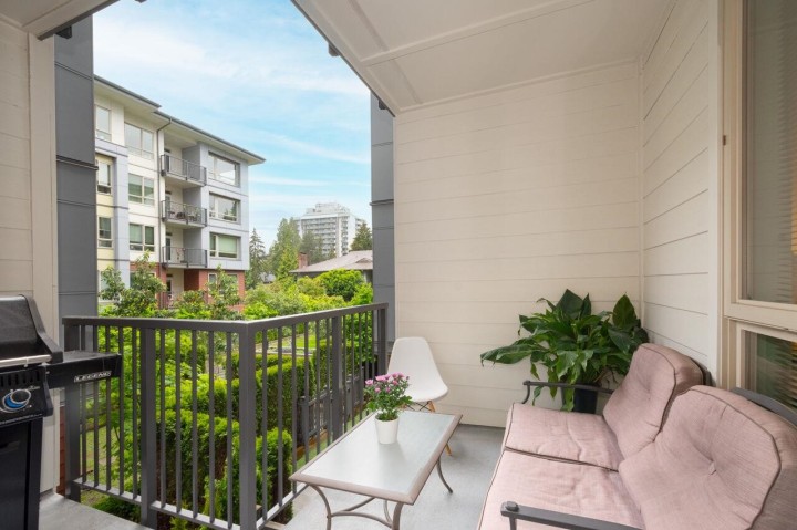 Photo 11 at 214 - 2651 Library Lane, Lynn Valley, North Vancouver