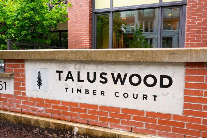 Photo 4 at 214 - 2651 Library Lane, Lynn Valley, North Vancouver