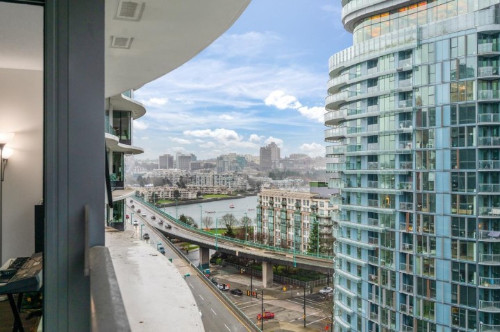 Photo 1 at 1517 - 68 Smithe Street, Downtown VW, Vancouver West