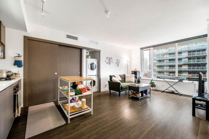 Photo 10 at 1517 - 68 Smithe Street, Downtown VW, Vancouver West