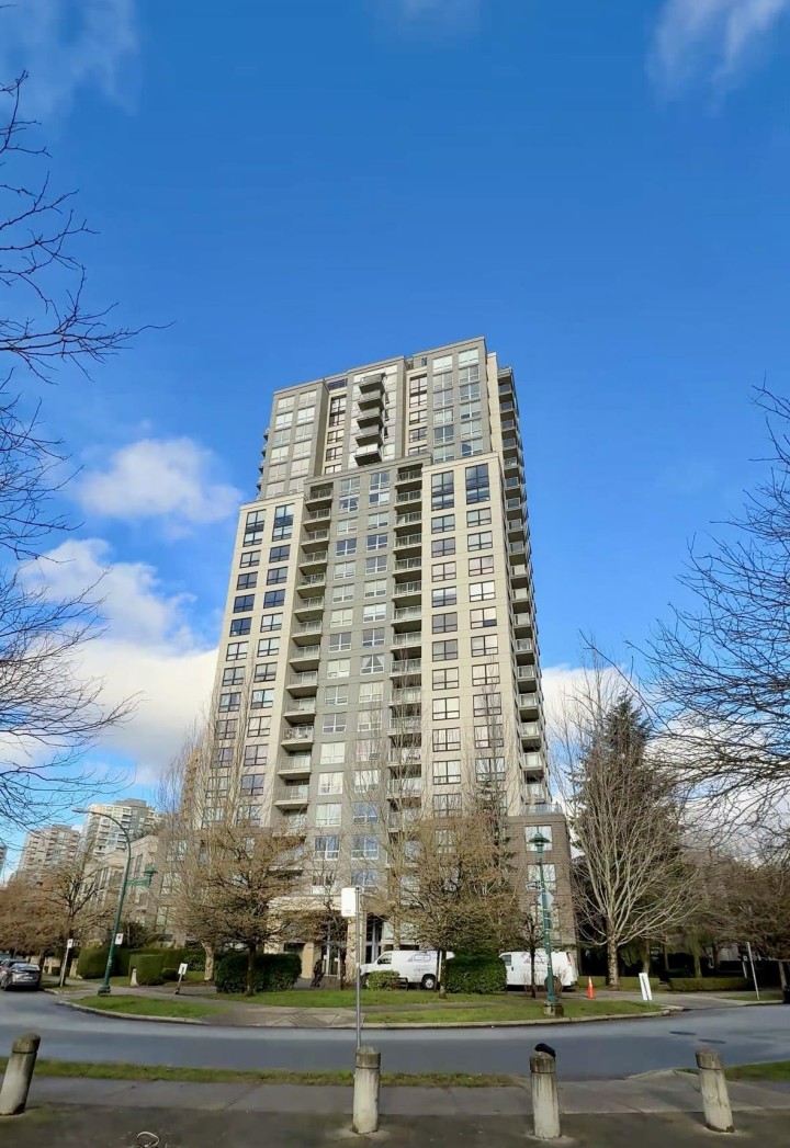 Photo 3 at 2409 - 3663 Crowley Drive, Collingwood VE, Vancouver East
