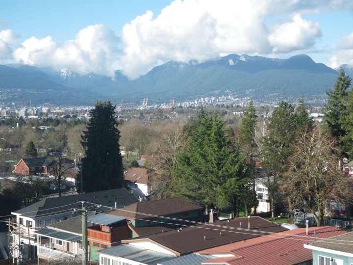 Photo 22 at 316 - 2435 Kingsway, Collingwood VE, Vancouver East