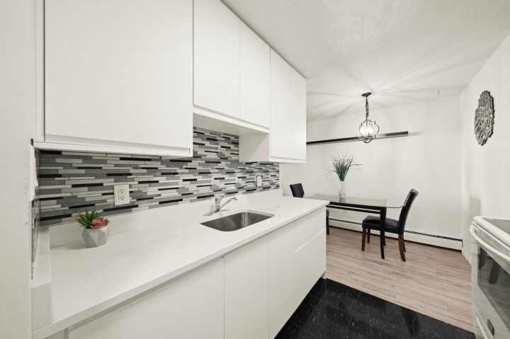 Photo 1 at 203 - 131 W 4th Street, Lower Lonsdale, North Vancouver