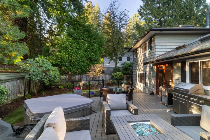 Photo 20 at 4529 Jerome Place, Lynn Valley, North Vancouver