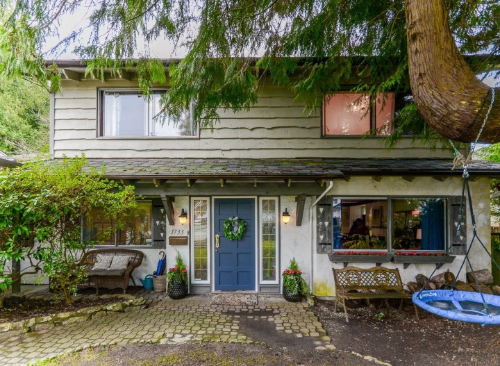 Photo 1 at 1733 Ross Road, Westlynn Terrace, North Vancouver