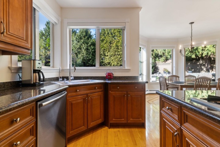 Photo 9 at 3169 Del Rio Drive, Delbrook, North Vancouver