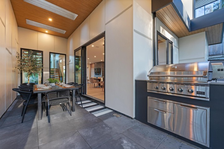 Photo 15 at 4528 Skyline Drive, Canyon Heights NV, North Vancouver