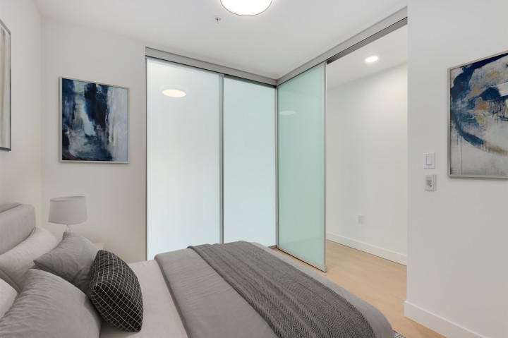 Photo 3 at 564 - 422 E 3rd Street, Lower Lonsdale, North Vancouver