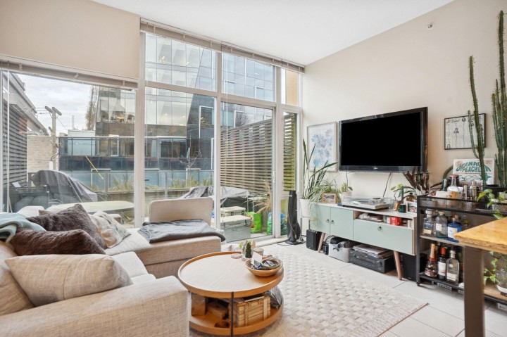 Photo 8 at 205 - 522 8th Avenue, Fairview VW, Vancouver West