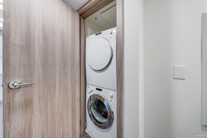 Photo 5 at 905 - 433 Sw Marine Drive, Marpole, Vancouver West