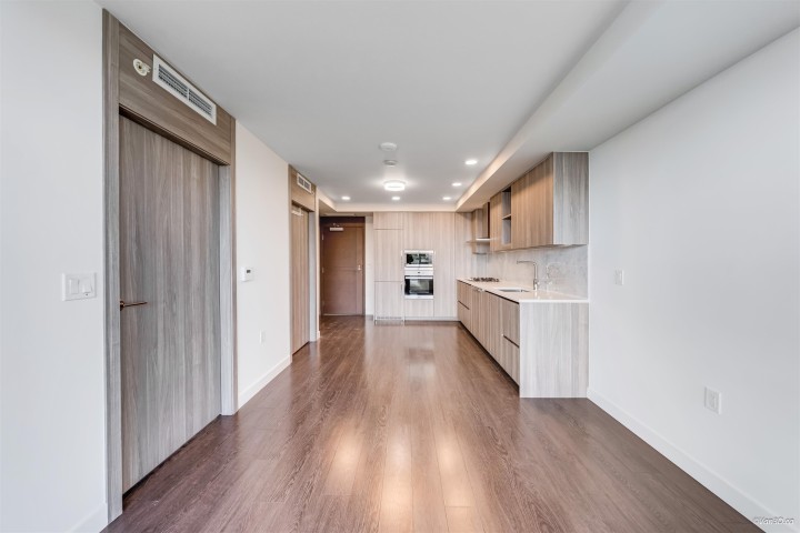 Photo 10 at 905 - 433 Sw Marine Drive, Marpole, Vancouver West