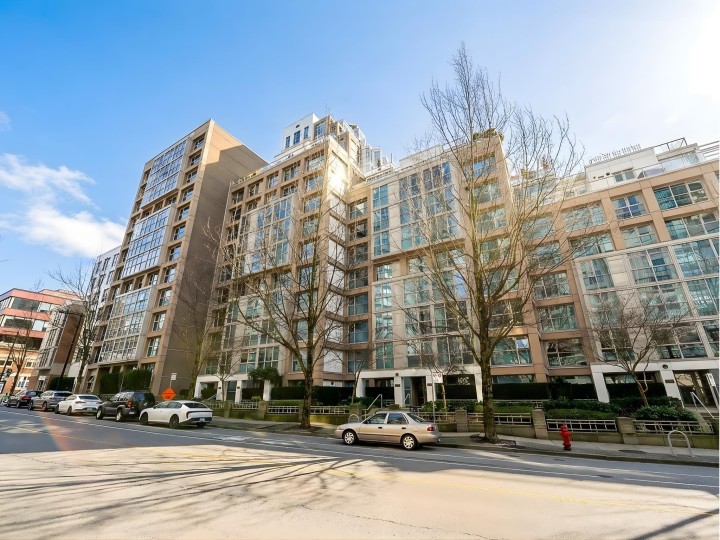 Photo 33 at 1102 - 1318 Homer Street, Yaletown, Vancouver West