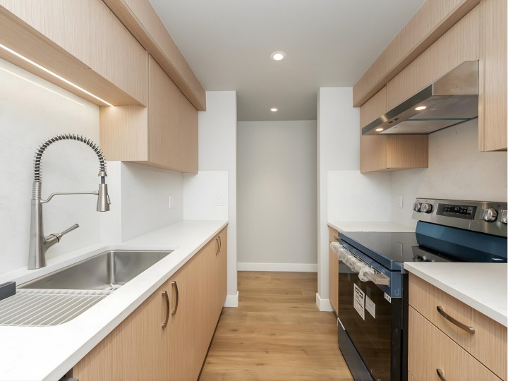 Photo 8 at 1102 - 1318 Homer Street, Yaletown, Vancouver West