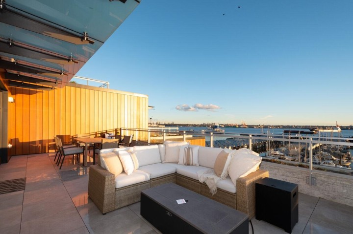 Photo 4 at 520 - 755 Harbourside Drive, Harbourside, North Vancouver