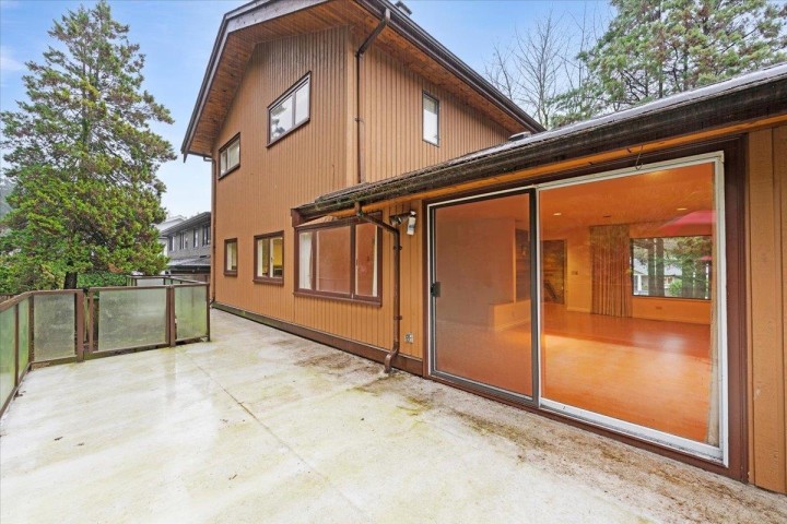 Photo 14 at 1064 Ruthina Avenue, Canyon Heights NV, North Vancouver