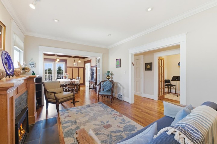 Photo 7 at 3662 Oak Street, Cambie, Vancouver West