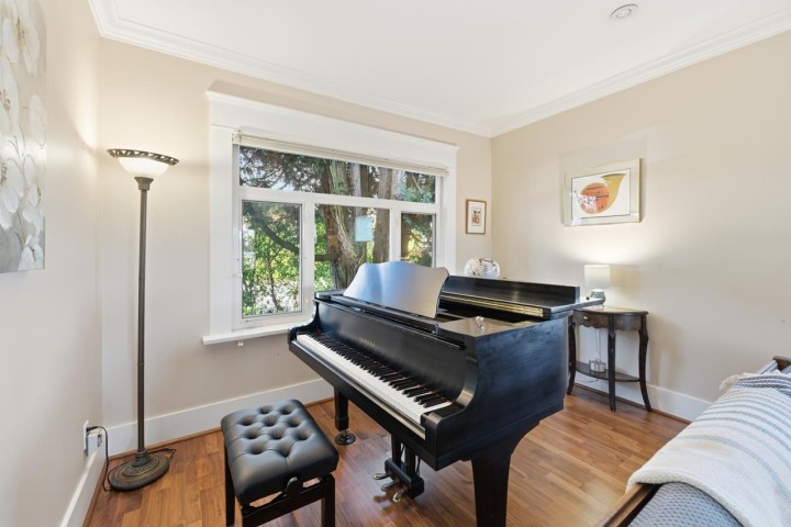 Photo 8 at 3662 Oak Street, Cambie, Vancouver West