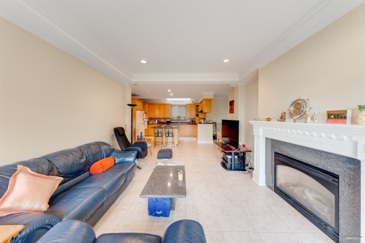 Photo 8 at 4989 Chalet Place, Canyon Heights NV, North Vancouver