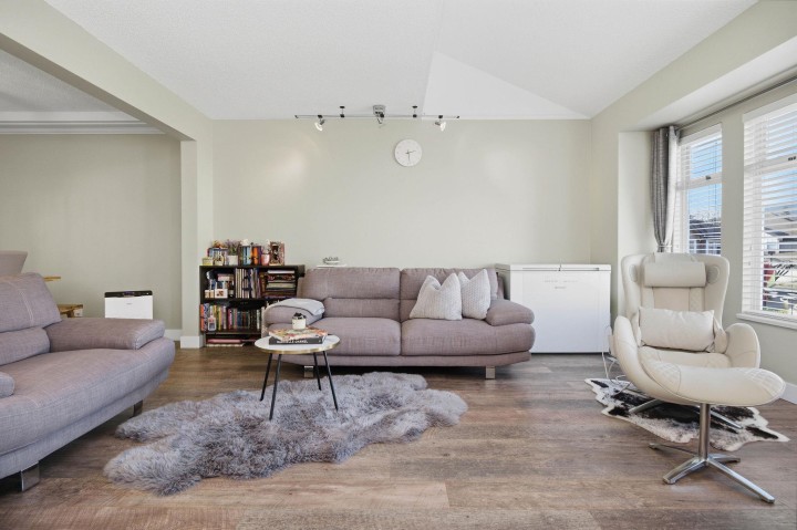 Photo 3 at 817 Roche Point Drive, Roche Point, North Vancouver