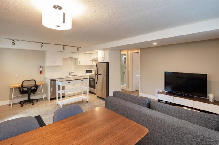 Photo 11 at 195 W 12 Avenue, Mount Pleasant VW, Vancouver West