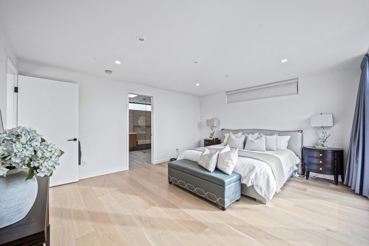 Photo 12 at 4275 Chelsea Crescent, Forest Hills NV, North Vancouver