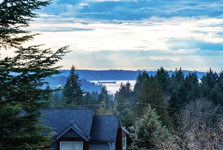 Photo 18 at 4275 Chelsea Crescent, Forest Hills NV, North Vancouver